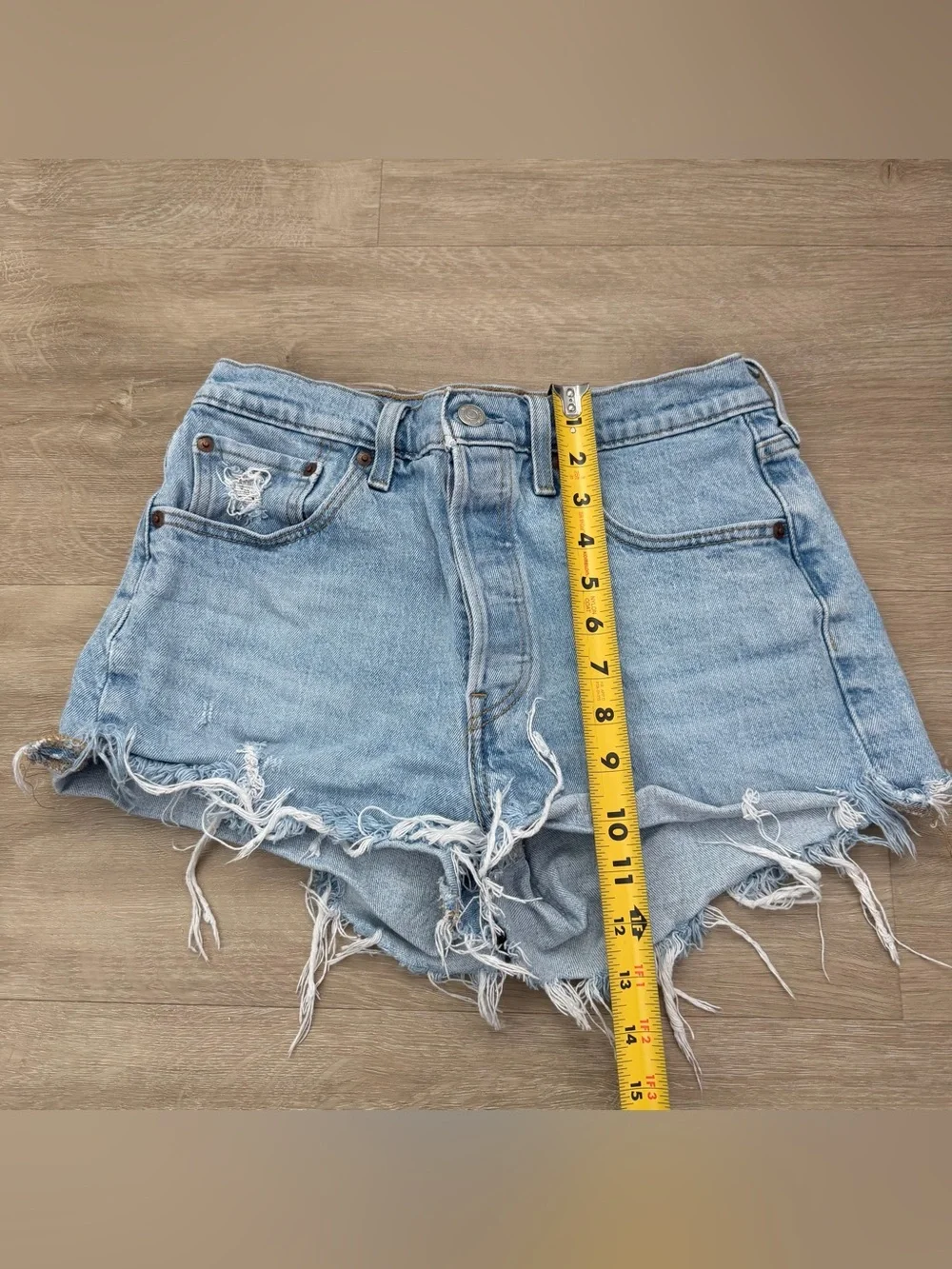 Levi’s Denim Shorts 501